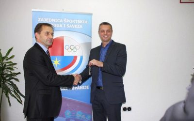 Gradonačelnik Kovač predao ključeve novih prostora Zajednice ...