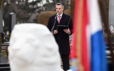 Položen vijenac podno grobnice dr. Ivana Novaka u Čakovcu