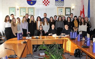 Potpisani ugovori o stipendiranju studenata