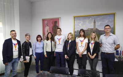 Članovi Humanitarne udruge “Zajedno za druge” kod ...