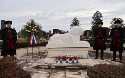 Svečanom akademijom u Čakovcu i odavanjem počasti zaslužnima, ...