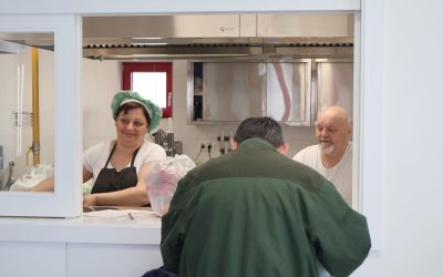 Gradonačelnica posjetila Pučku kuhinju, uoči blagdana Uskrsa u ...