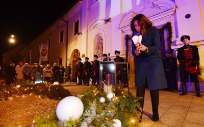 Gradonačelnica Cividini zapalila četvrtu, posljednju adventsku ...