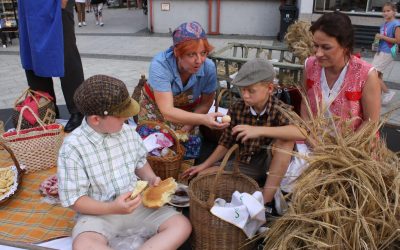 Na Franjevačkom trgu plesalo se i pjevalo u ritmu tradicije