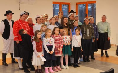 Glazbeni blagdanski program u Slemenicama